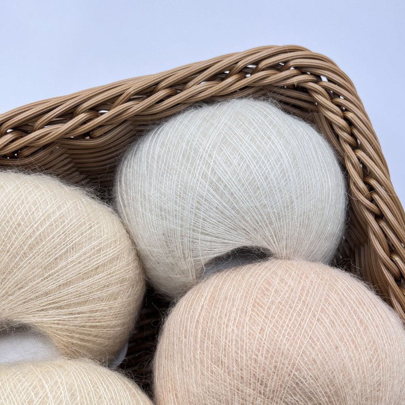 Free Sample Best Selling Knitting Yarn Hand-woven Mohair Wool Blended  Wool Warm and Fashionable