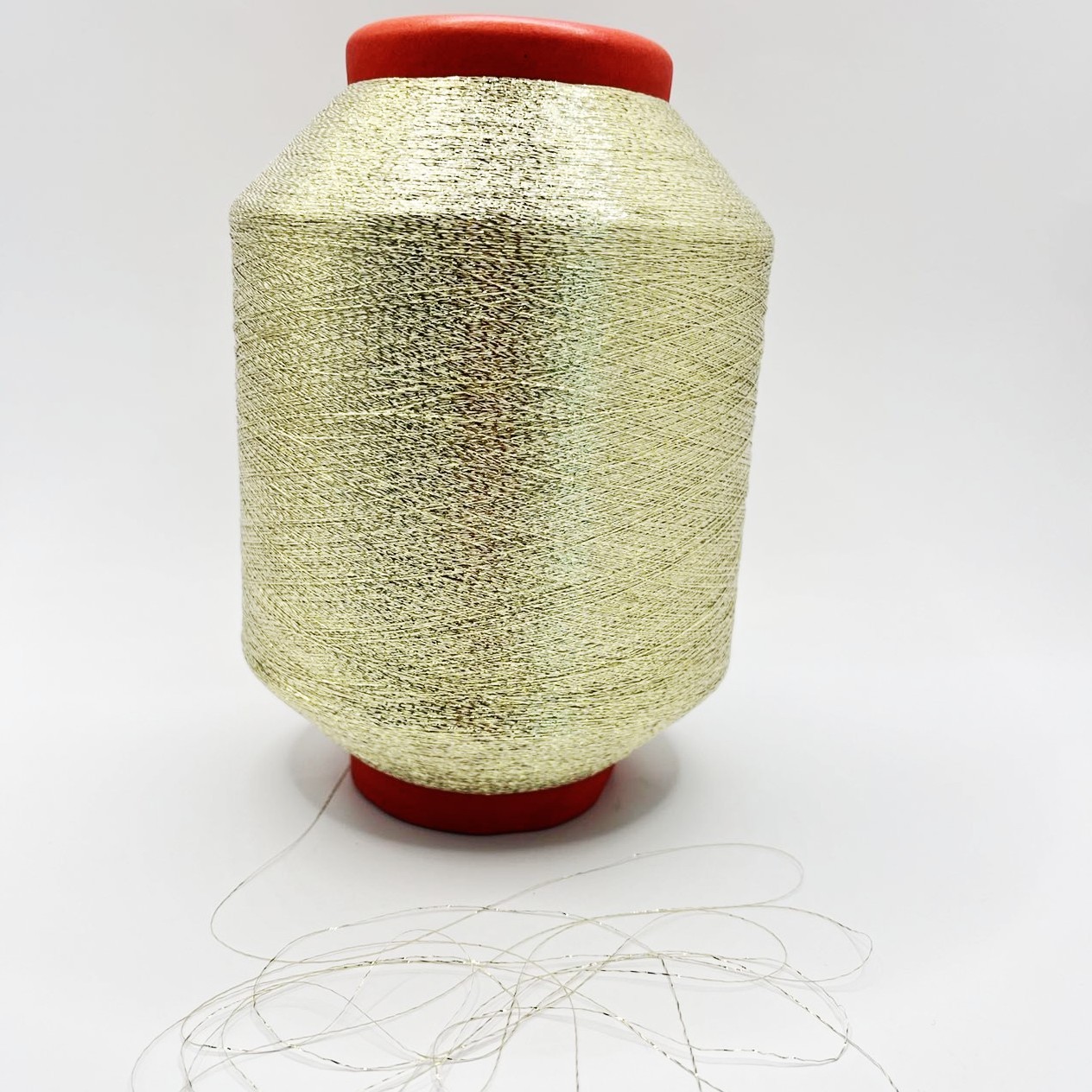 Factory 100%Polyester 125D Silky Feeling  Lurex Fabric Metallic Yarn Gold Metallic Silver Yarn
