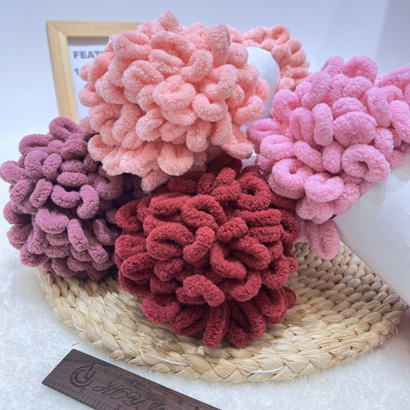 100%Polyester 1/0.08NM Chunky Fancy Yarn Puffy Chenille Finger Cheap Loop Yarn for Hand Knitting Blankets