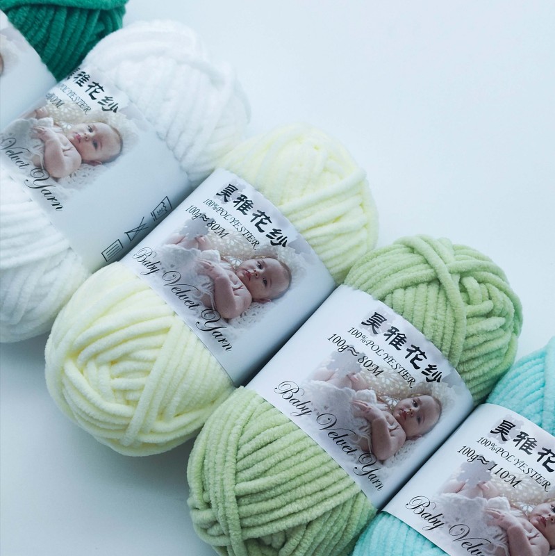 Factory Direct Eco-Friendly Machine Washable 100 Polyester Skein Friendly Knitting Chenille Fancy Yarn