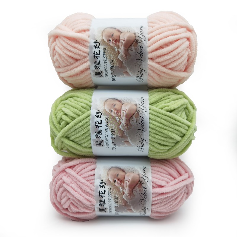 Super Soft Thick Chunky Chenille Yarn Wholesale Bernat Velvet Blanket Yarn