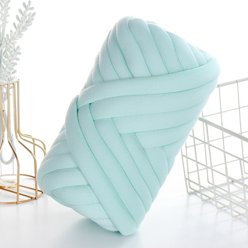 Hollow Giant Tubular Tube Wool Hand Woven Blanket DIY Best Seller Arm Hand Chunky Yarn Leather Sewing Machine and Embroidery Bag