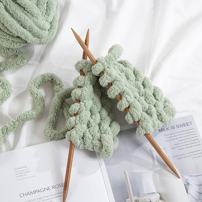 Wholesale  Arm Knit Giant Soft Thick Jumbo 100% Polyester Big Chunky Chenille Yarn Velvet Chenille