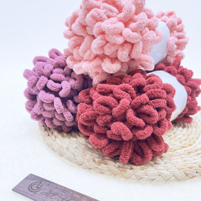 100% Polyester 0.7NM Chunky Fancy Yarn  Chenille Finger Knitting Rope Cheap Loop Yarn for Hand Knitting Blankets